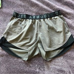 Women’s under Armour athletic shorts